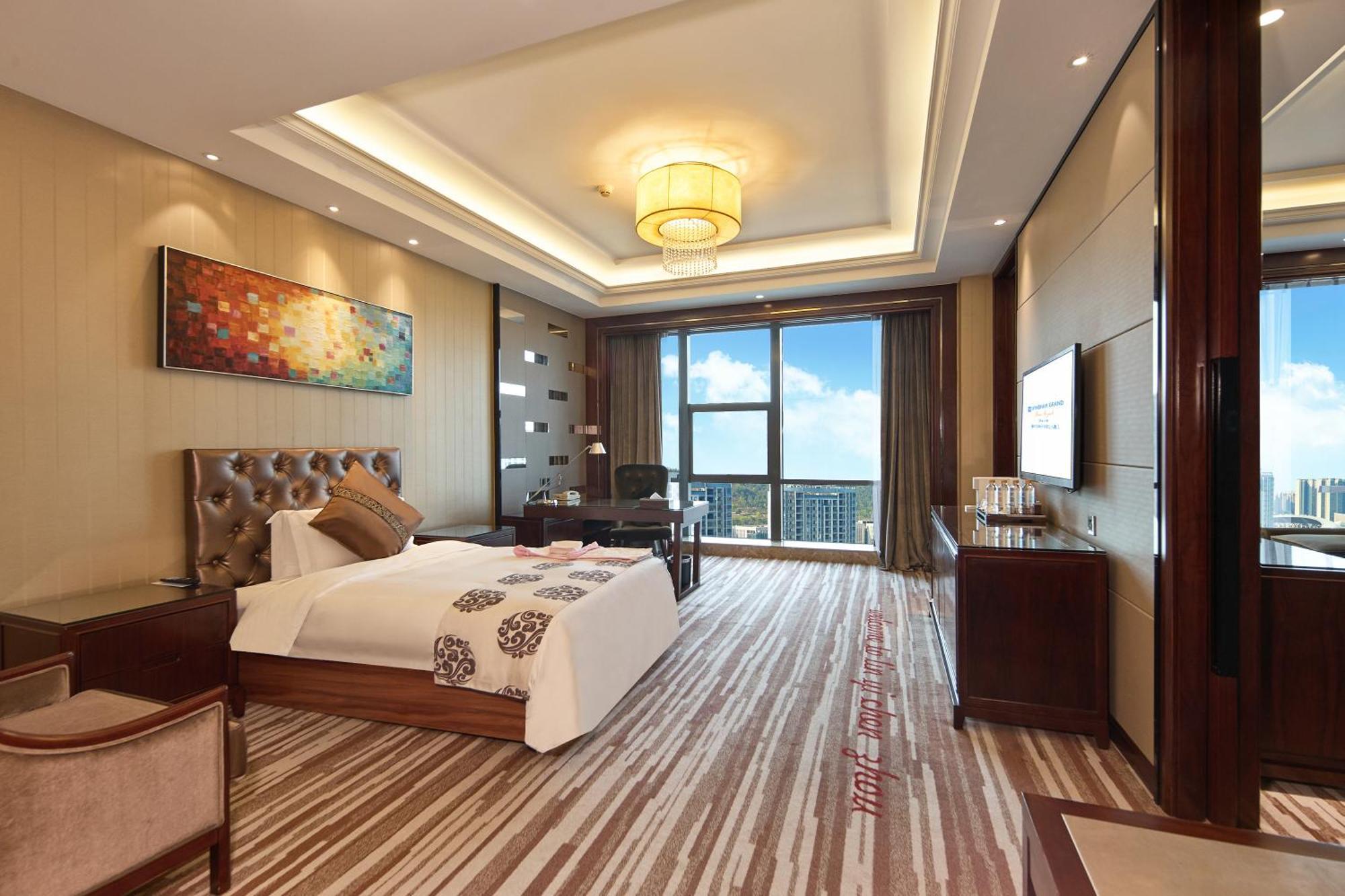 Wyndham Grand Plaza Royale Chenzhou Hotel Exterior photo
